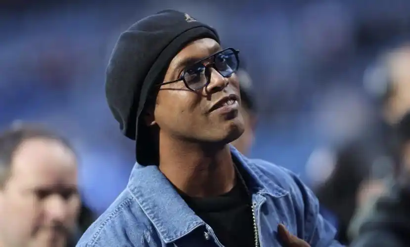 但在对手严 但在对手严